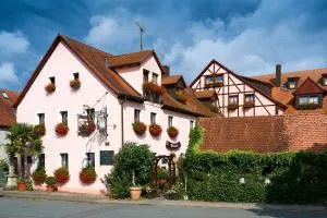 Landhotel und Gasthaus Polster - 艾施河畔赫希施塔特