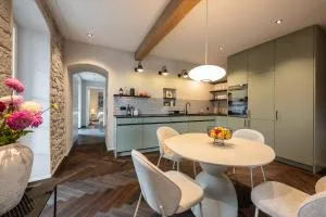 Gaia's Home - Hurden