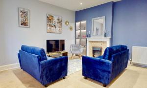 Beautiful Bungalow with Large Driveway and Garden