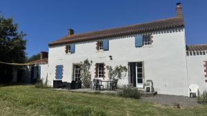 Maisons de vacances Gite Les Fragonnettes : photos des chambres