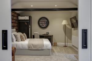 The Kings Arms Rooms