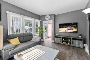 Elegant Luxury Home in Downtown Royal Oak Birmingham - Саутфилд