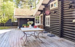 4 Bedroom Awesome Home In Hornbæk