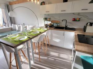 Duplex 6 pers - Centre station - SkiRandonnées - Balcon - FR-1-393-177