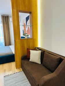 Skyline Central Studio Tirana