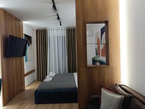 Skyline Central Studio Tirana