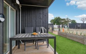 2 Bedroom Lovely Apartment In Slagelse