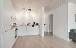 2 Bedroom Lovely Apartment In Slagelse