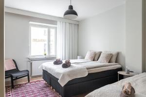 Charming 1BR City Apartment with Great Location