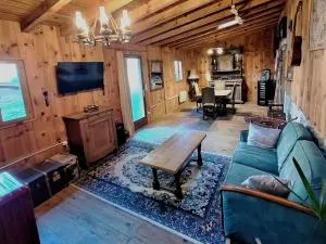 Le Saloon - Bernède