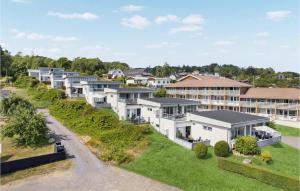 2 Bedroom Awesome Apartment In Allinge
