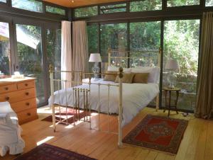 Glasshouse In The Winelands