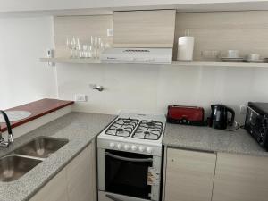 ESPACIO ESTOMBA 666 Elegante estudio con cochera