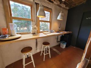 Dúplex independiente con acceso a patio y piscina La nueva Candeleda