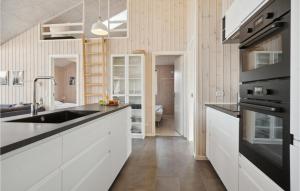 Awesome Home In Odder With Wifi