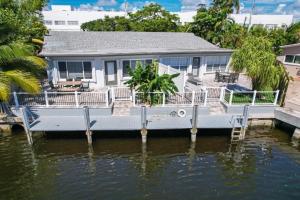 Paradise Bay 3 bedroom Waterfront Watermans Retreat S Fort Lauderdale