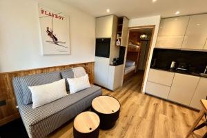 Chantelouve 218 Nice South facing apartment