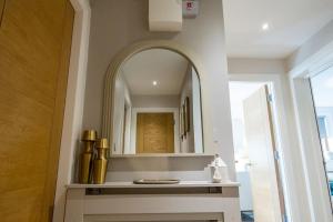 New Ground Floor 2-Bedroom Appt