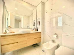 Beautiful view on playa Mansa - Paramount Building