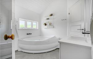 Holiday Home Grønnevænget Blåvand Ix