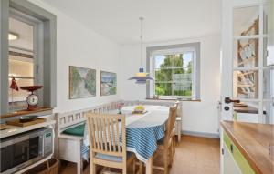 Cozy Home In Lundby With Kitchen