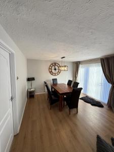 Donvale Road, Washington