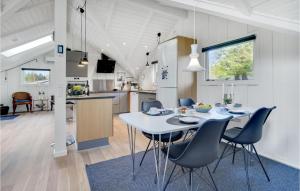 Holiday Home Blåvand With Fireplace 12