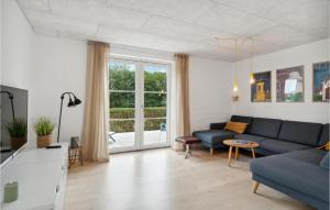 3 Bedroom Stunning Home In Samsø