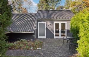 2 Bedroom Beautiful Home In Kalundborg