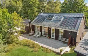 2 Bedroom Cozy Home In Højby - Holmstrup