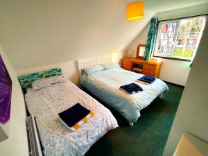 Tudor Cottage Hayle - a Family & Dog Favourite