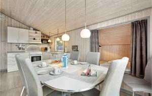 Nice Home In Hemmet With Wifi