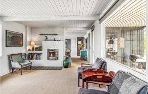 Cozy Home In Sjællands Odde