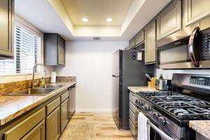 Canyon Country Club Unit 58