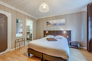 Hotels Logis Hotel De La Corniche : photos des chambres