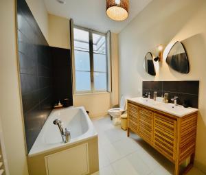 Appartements Maison Bouquiere La Cabrerie : photos des chambres