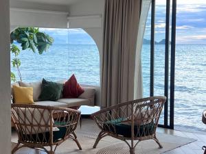 Villa seafront Baan Chom-Ley Boutique villa