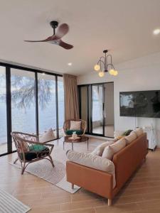 Villa seafront Baan Chom-Ley Boutique villa