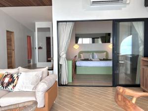 Villa seafront Baan Chom-Ley Boutique villa