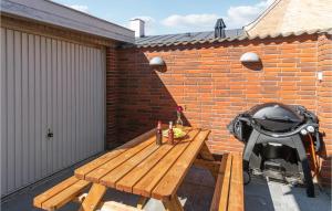 3 Bedroom Stunning Apartment In Hasle