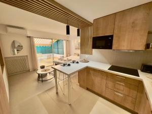 Évasion Bohème - Studio avec terrasse au cœur de Cannes