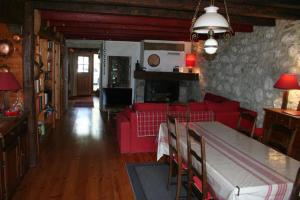 Maisons de vacances Gite au coeur du massif des Bauges : photos des chambres