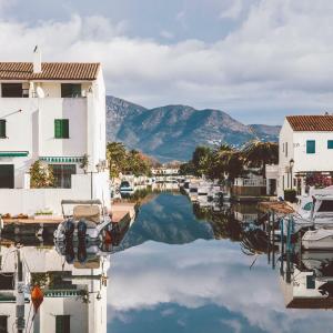 405-Casa al canal con amarre