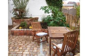 Awesome Home In Bützow With Wifi