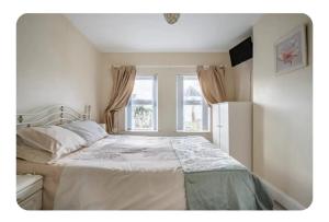 Beach View Apartment - First floor with balcony