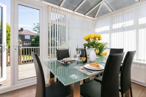 Rest & Recharge - Koi House