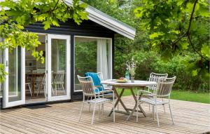 Amazing Home In Rørvig With Kitchen