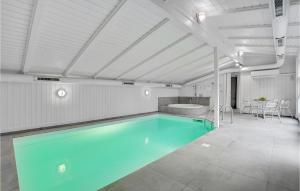 4 Bedroom Cozy Home In Nykøbing Sj