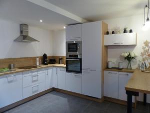 Le 206 Appartement Moderne et Cosy-Terrasse -Centre-Parking-Wifi