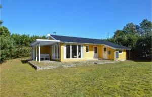 Gorgeous Home In Rødby With Kitchen - Errindlev